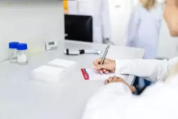Foto vom Biotech-Unternehmen scienova Jena, Unternehmensfotografie