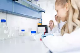 Foto vom Biotech-Unternehmen scienova Jena, Unternehmensfotografie